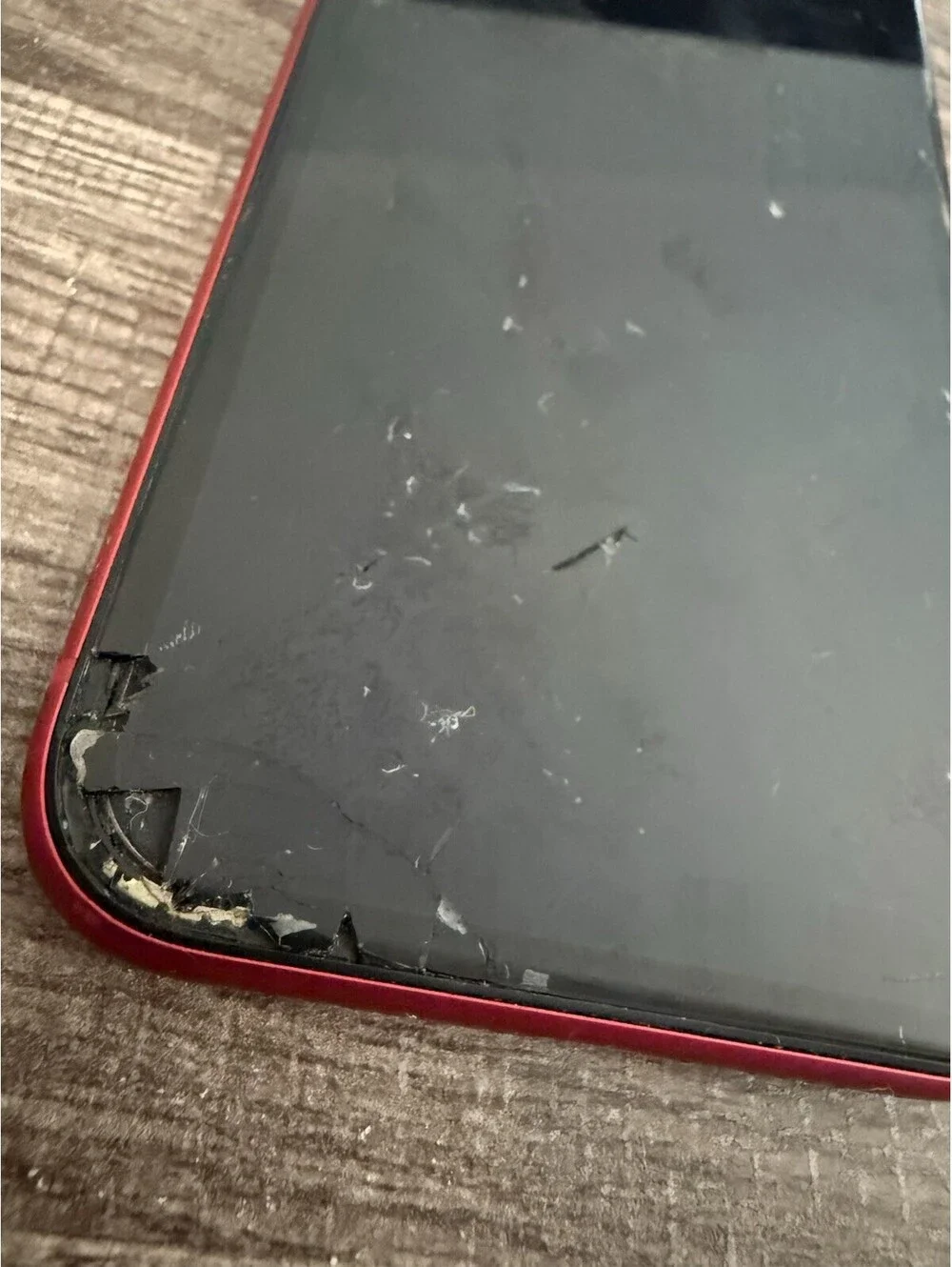 Apple iPhone 11 Product Red broken